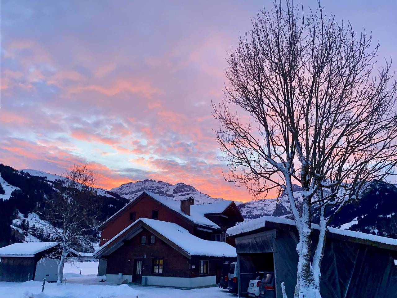 Entire apartment, Lischenhaus 2 - Wohnung Flösch in Lenk im Simmental, Lenk