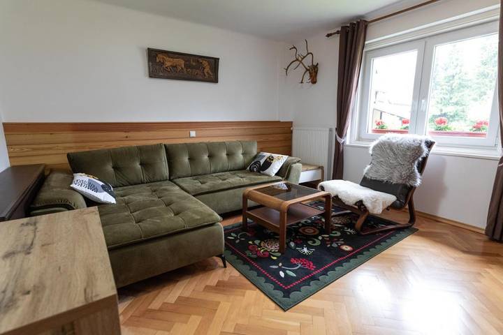 Ferienhaus für 8 Personen, mit Garten und Ausblick
