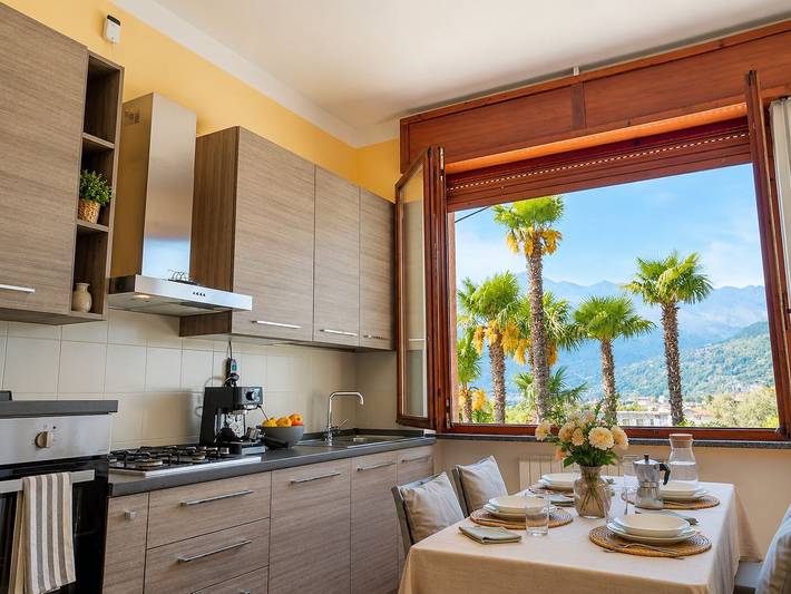 Gîte pour 4 personnes, avec vue sur le lac et vue ainsi que balcon/terrasse et balcon à Domaso - 3