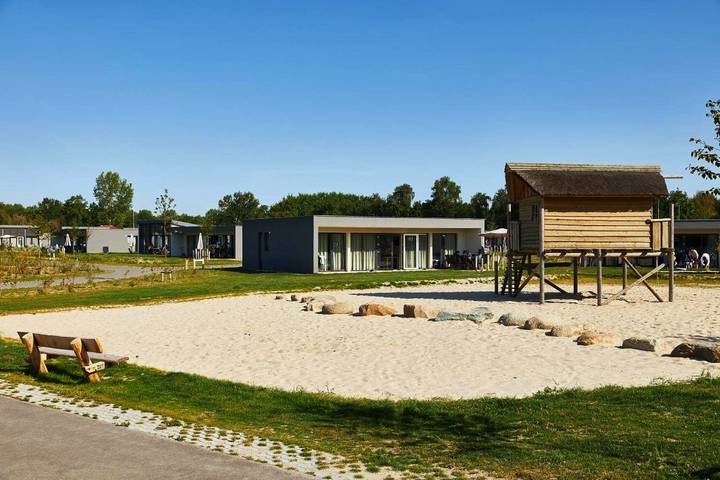 Ferienpark für 8 Personen, mit Terrasse und Garten sowie Pool in Kamperland