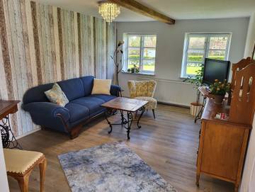 Ferienwohnung für 5 Personen, mit Terrasse und Garten, kinderfreundlich in Steinbergkirche