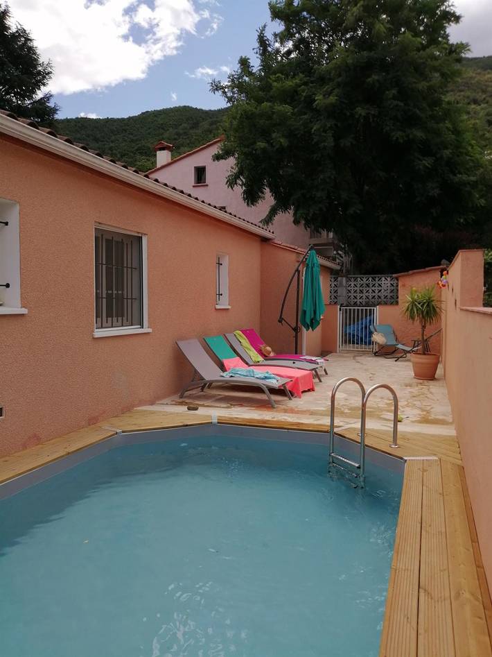 Gîte pour 6 personnes, avec Terrasse ainsi que Jardin et Piscine à Arles-sur-Tech