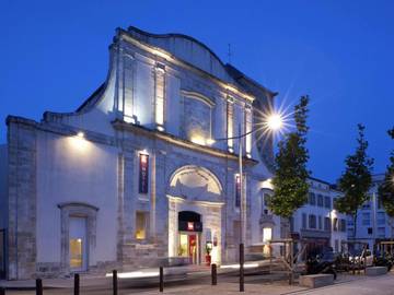 Hôtel pour 2 personnes, avec terrasse, animaux acceptés dans Office De Tourisme De La Rochelle