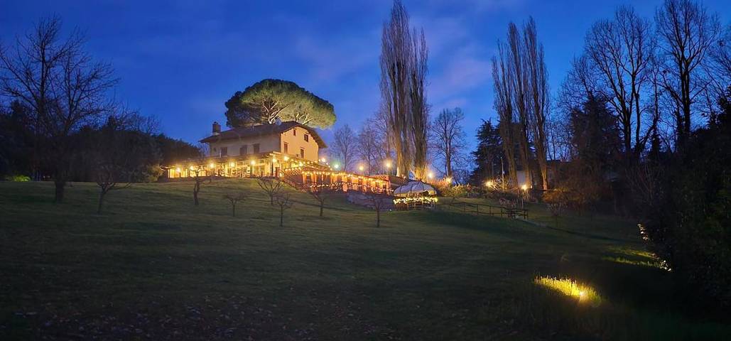 Location de vacances pour 2 personnes, avec piscine ainsi que jardin et jacuzzi à Ferrere - 2