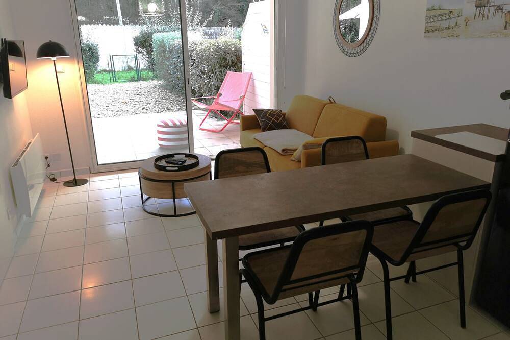 Appartement entier, Le Pierani - 2/4 personnes in Talmont-Saint-Hilaire, Vendée