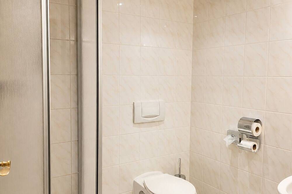 Ganze Wohnung, Einzelzimmer für 1 Gast mit 15m² in Quedlinburg in Quedlinburg, Harzvorland