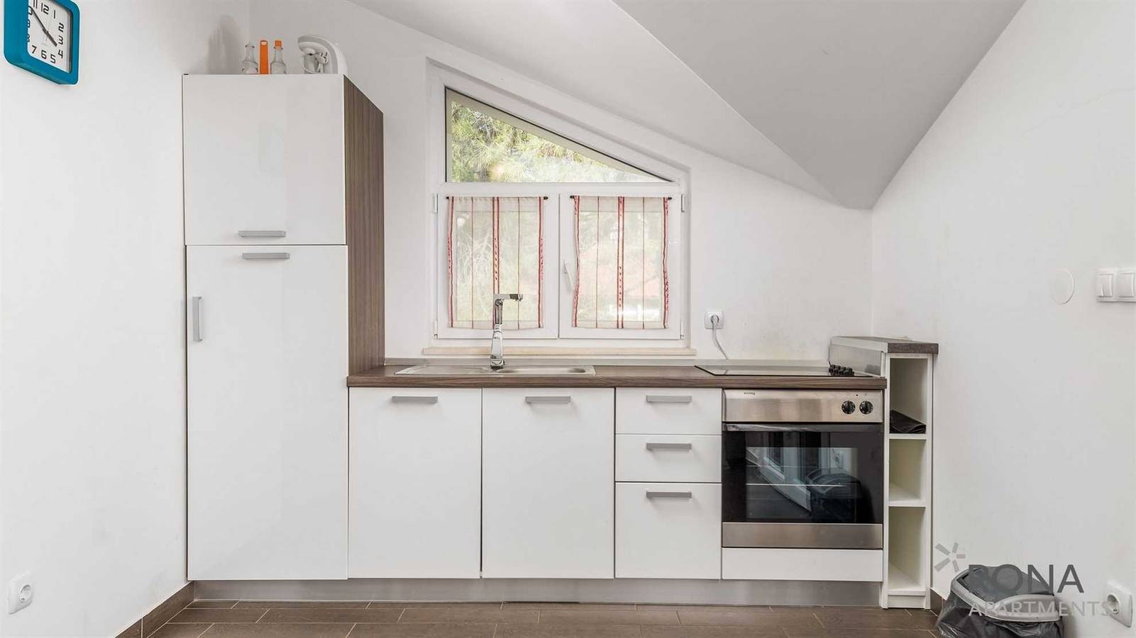 Appartement entier, Rona apartment Zlatko 2 in Šimuni, Pag