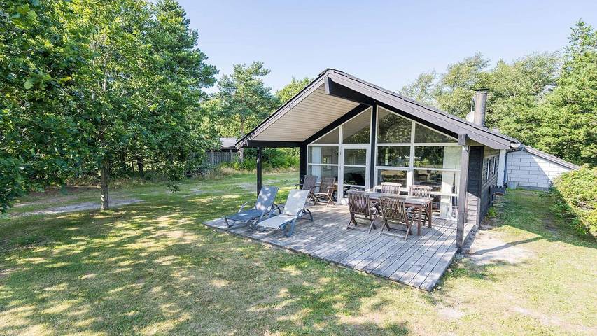 Ferienhaus für 6 Personen, mit Terrasse und Whirlpool, mit Haustier in Houstrup Strand