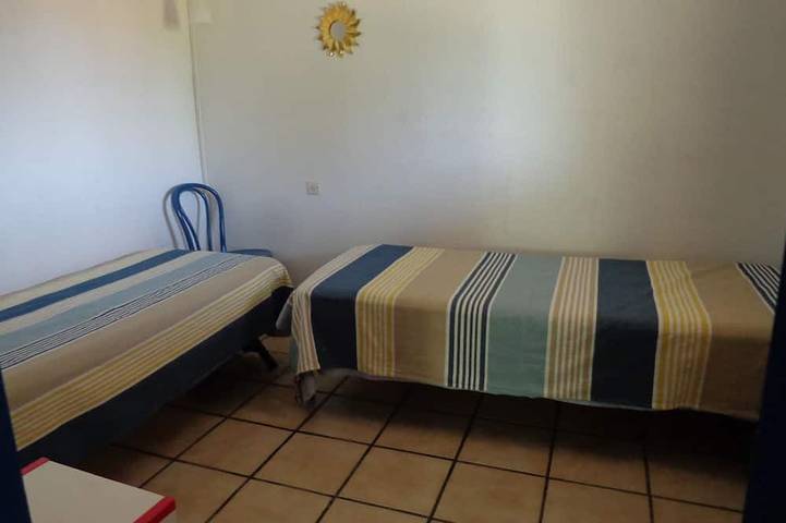 Location de vacances pour 4 personnes dans Plage de l'Almanarre - 3