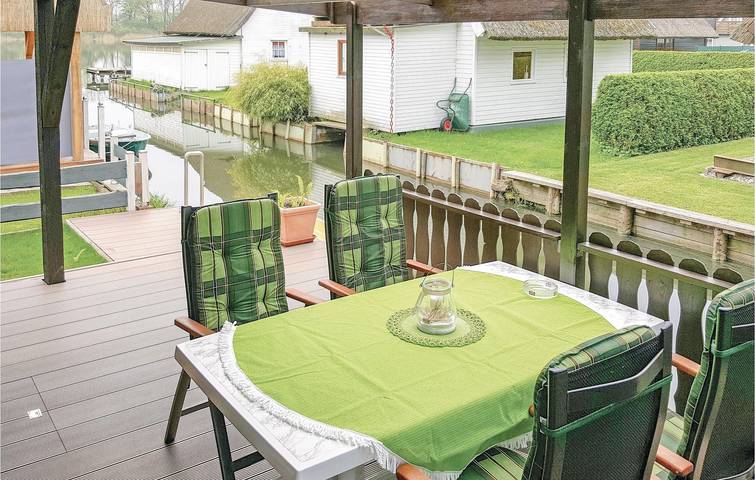 Ferienhaus für 4 Personen, mit Terrasse in Mecklenburgische Seenplatte - 3
