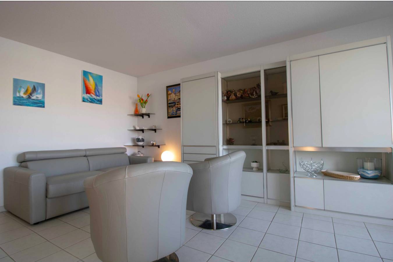 Appartement entier, Appartement Avec Balcon Et Vue Sur Le Port. in Fréjus Plage, Fréjus