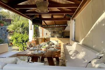 Villa pour 8 personnes, avec jardin ainsi que balcon et jacuzzi à Bali (Crète)