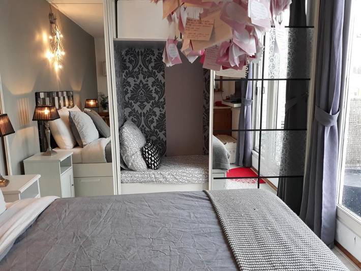 Chambre d’hôte pour 3 personnes, avec Balcon ainsi que Terrasse et Vue à Amsterdam - 2