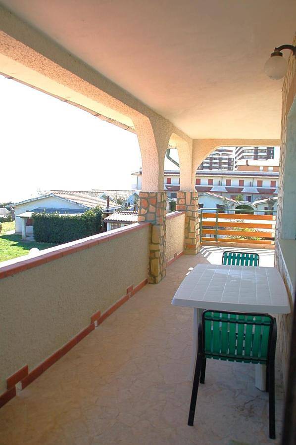Gîte pour 4 personnes, avec vue ainsi que terrasse et jardin à Porto Potenza Picena - 2