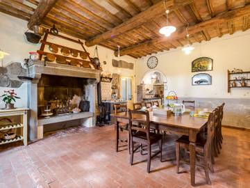 Agriturismo per 16 Persone in Castiglione in Teverina, Provincia di Terni, Foto 3