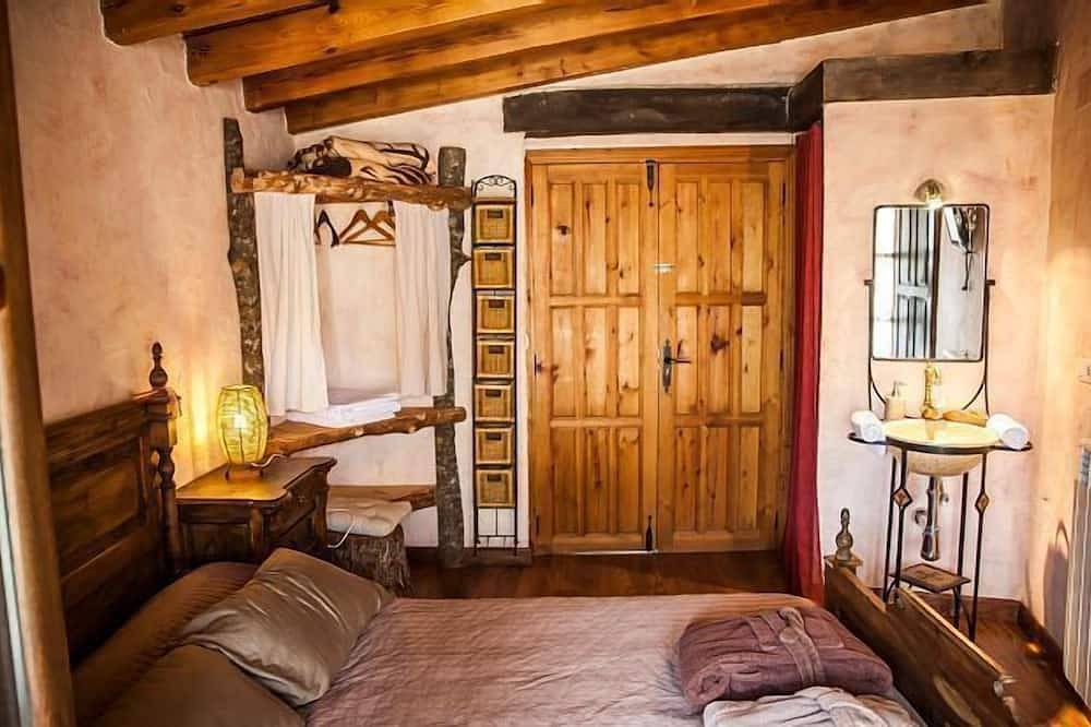 Casa rural (alquiler íntegro) Orgullo Rural para 14 personas in Bermellar, Parque Natural de las Arribes del Duero