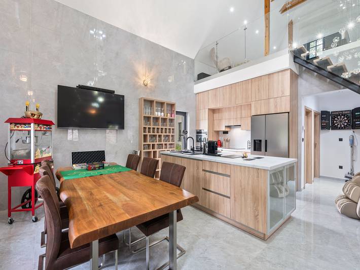Ferienhaus für 8 Personen, mit Terrasse und Whirlpool - 1