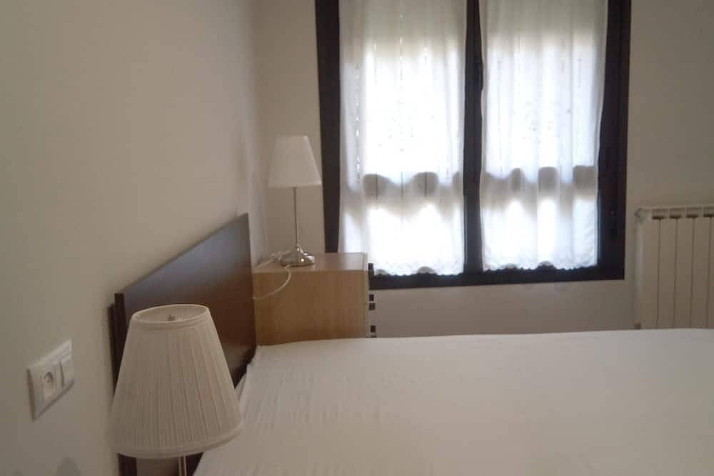 Apartamento entero, A Bruxo Fonte. 8 Plazas, 2 baños. Full Equipe Reg Vut38509As in Luarca, Valdés 