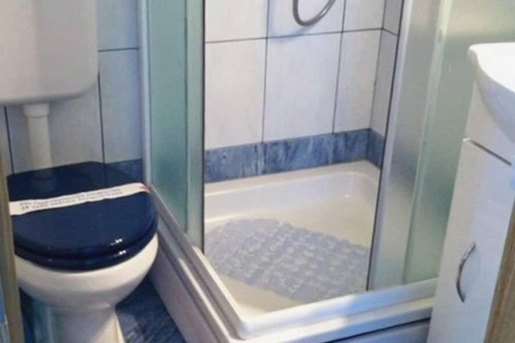 Ganze Wohnung, 1-Zimmer-Ferienwohnung am Strand Krapanj, Sibenik in Krapanj, Krapanj (Kroatische Adria)