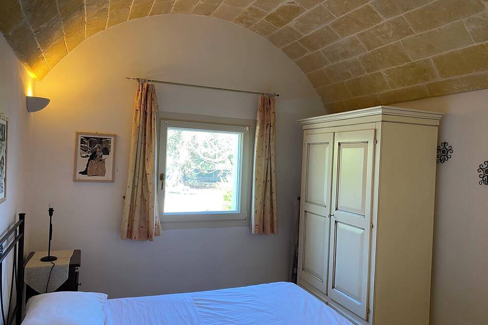 The Trulli Court - Trullo Basil - in San Vito dei Normanni, Salento
