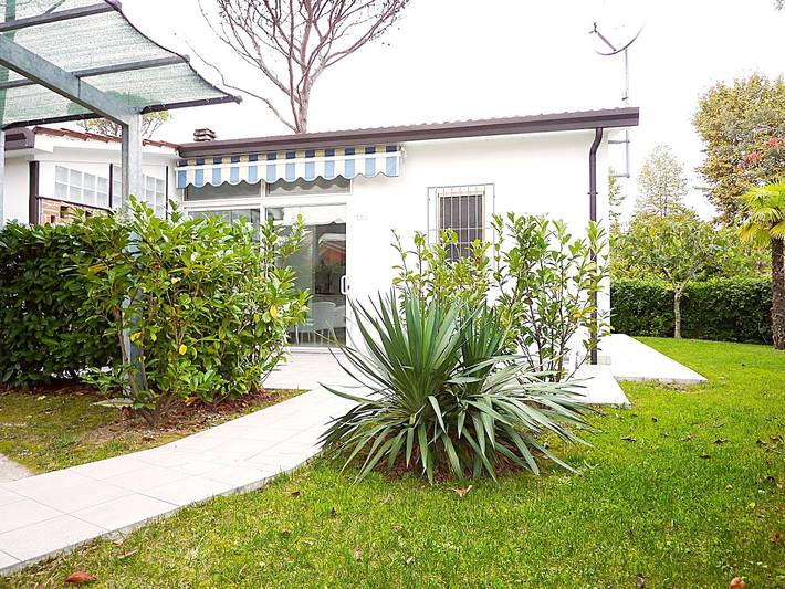 Villa für 6 Personen, mit Garten