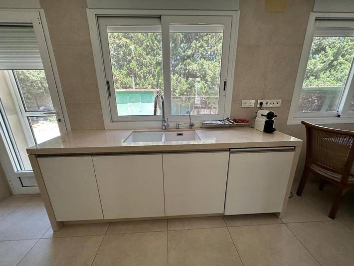 Villa pour 10 personnes, avec piscine ainsi que vue et terrasse à Alicante - 3