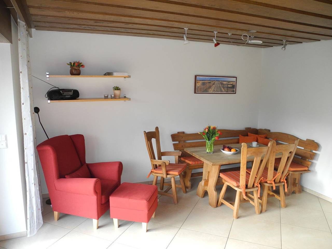 Ferienhaus Keinemann – 125 m² mit Kamin, großem Garten & Nähe Naturstrand in Püttsee, Fehmarn