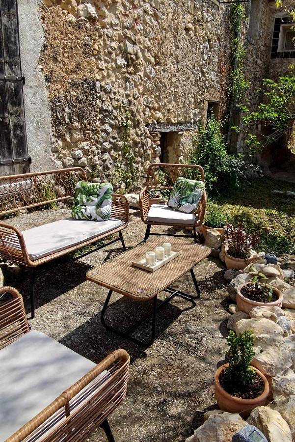 Double Room with Private Bathroom in Esparron-de-Verdon, Alpes-de-Haute-Provence