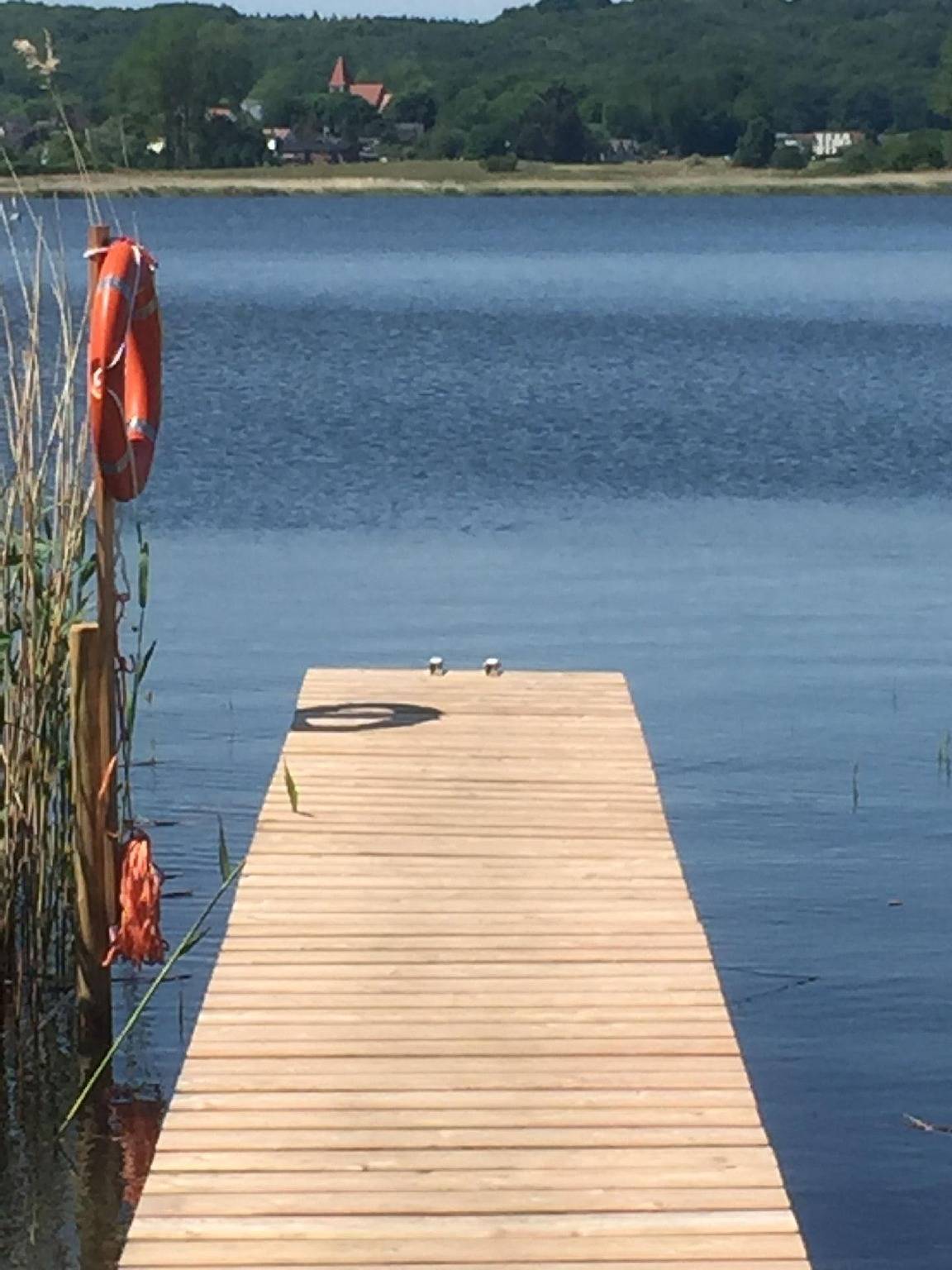 Appartement de vacances entier, Beautiful flat with lake view and three balconies in Seedorf (Sellin), Sellin