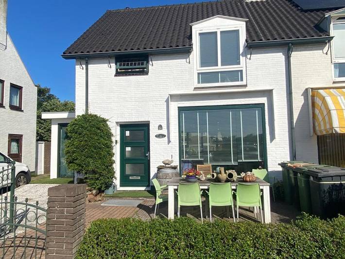 Ferienhaus für 2 Personen, mit Terrasse und Garten sowie Ausblick in Wijk aan Zee