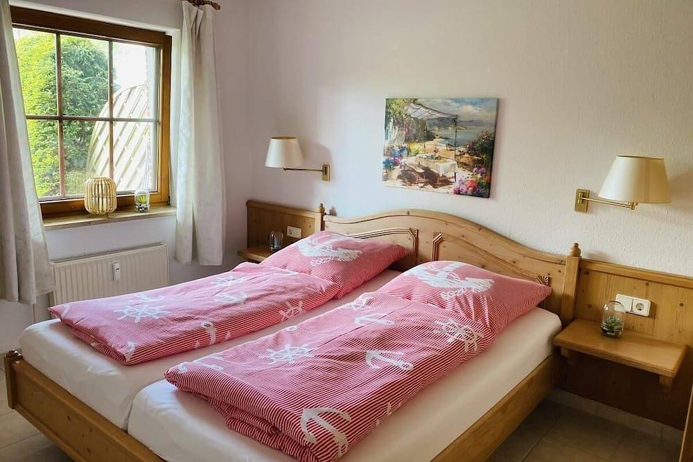 Ganze Wohnung, Landhaus am See App. 2 in Pönitzer See, Scharbeutz