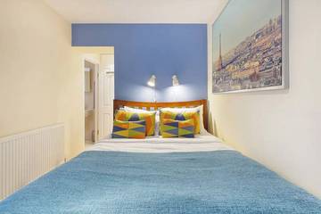 Vacation Apartment for 4 Guests in Hammersmith and Fulham, London, Picture 4