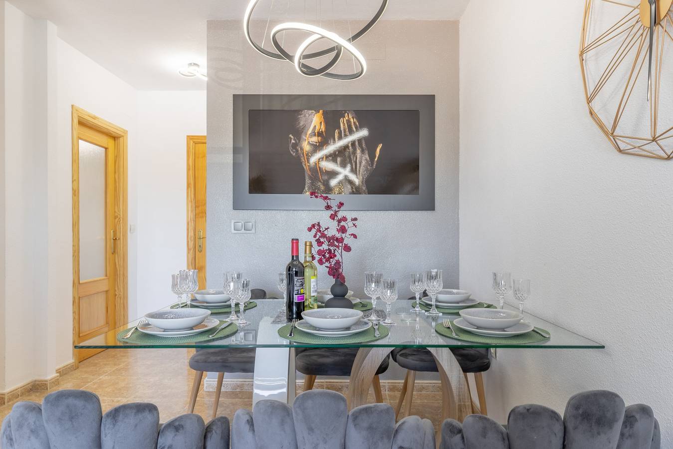 Hel lejlighed, Apartment "Calpe Vacaciones" Close to the Beach with Shared Pool & Wi-Fi in Calpe Old Town, Calpe