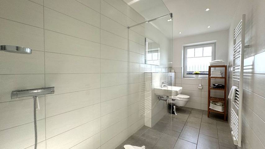 Ferienwohnung für 6 Personen, mit Terrasse und Garten in Kabelhorst - 3