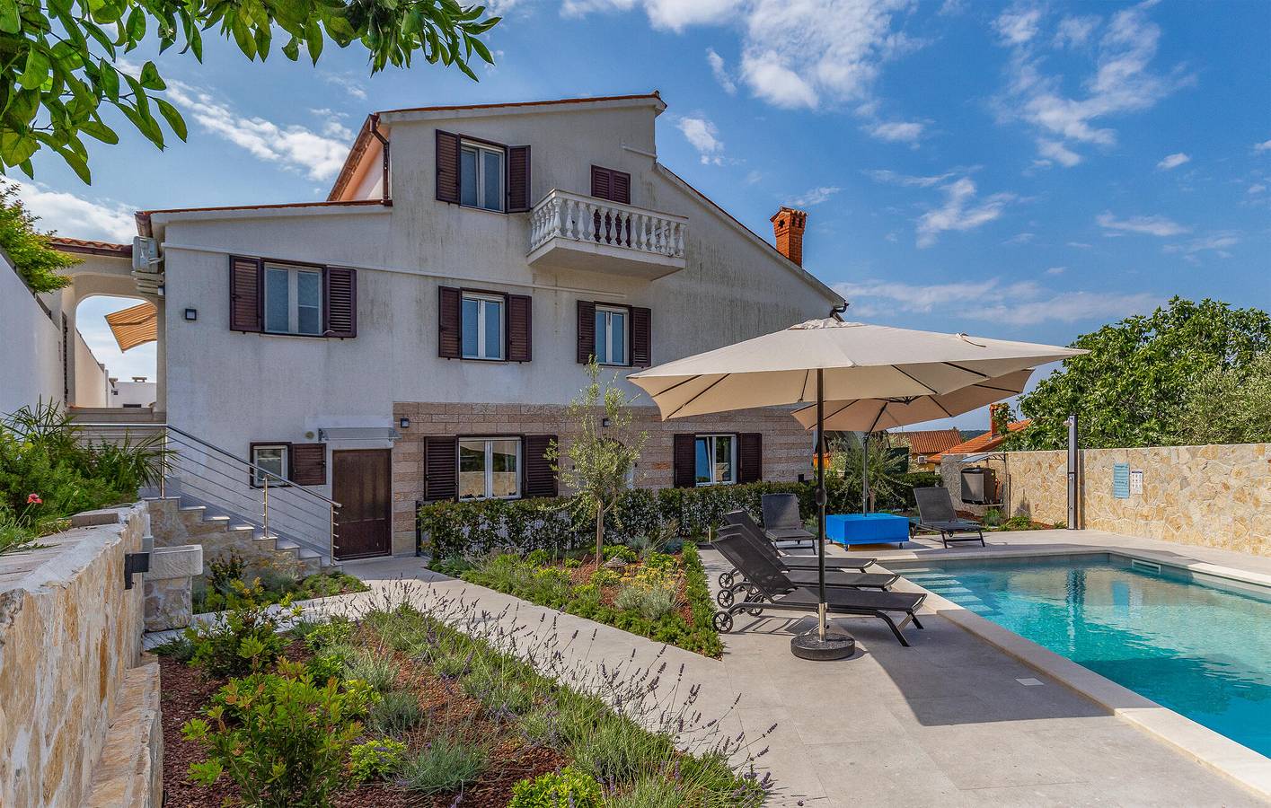 Apartamento vacacional entero, Apartamento de vacaciones para 6 personas con piscina in Medulin, Pula-Medulin