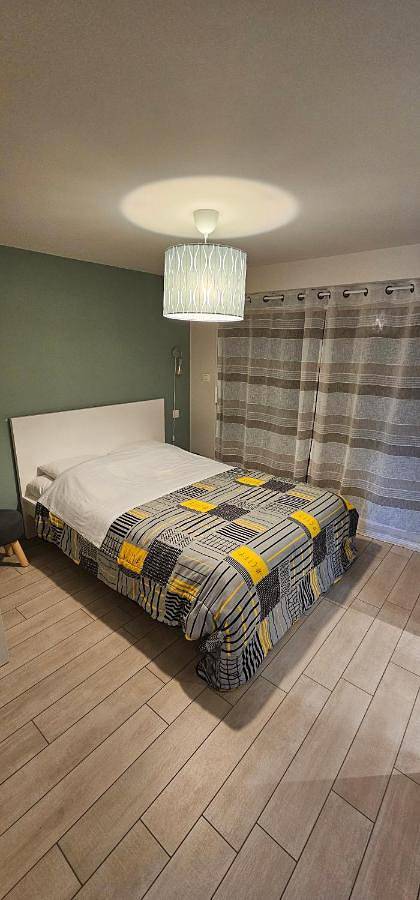 Appartement entier, One-Bedroom Apartment in Bons-en-Chablais, Région de Thonon-les-Bains