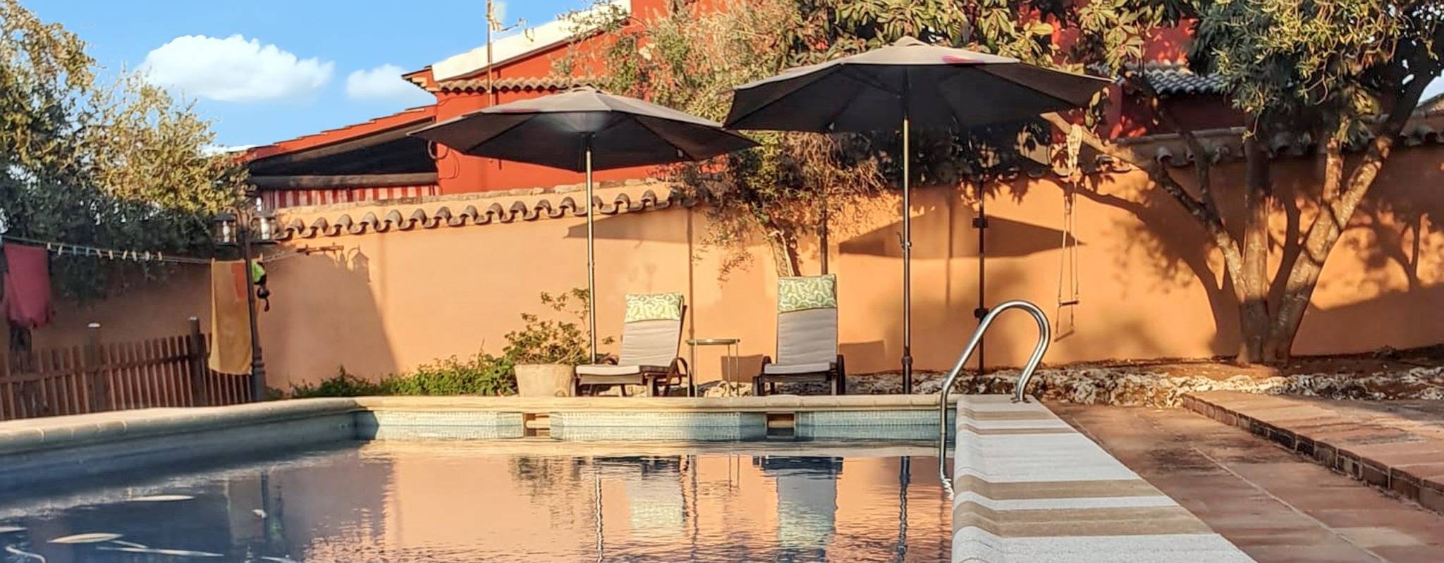 Villa espaciosa con piscina privada en Hornachuelos in Hornachuelos, Provincia de Córdoba