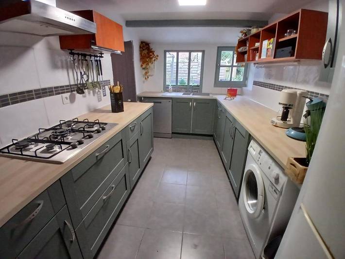 Location de vacances pour 14 personnes, avec terrasse et jardin, animaux acceptés à Marans