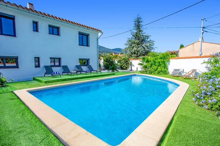 Location de vacances pour 8 personnes, avec jardin, adapté aux familles à Laroque-des-Albères - 3