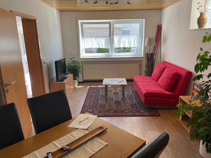 Ganze Wohnung, One-Bedroom Apartment in Ochsenhausen, Landkreis Biberach