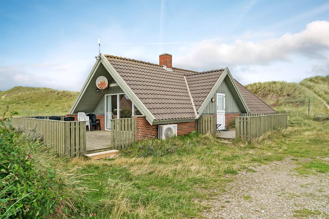 Amazing home in Ringkøbing w/ Wifi, Sauna and 3 Bedrooms in Ringkøbing, Holmsland Klit