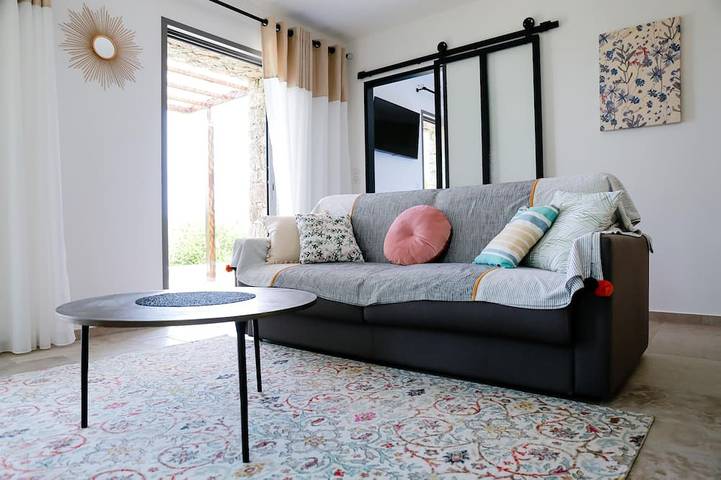 Location de vacances pour 4 personnes, avec jardin ainsi que jacuzzi et terrasse à Farinole - 3