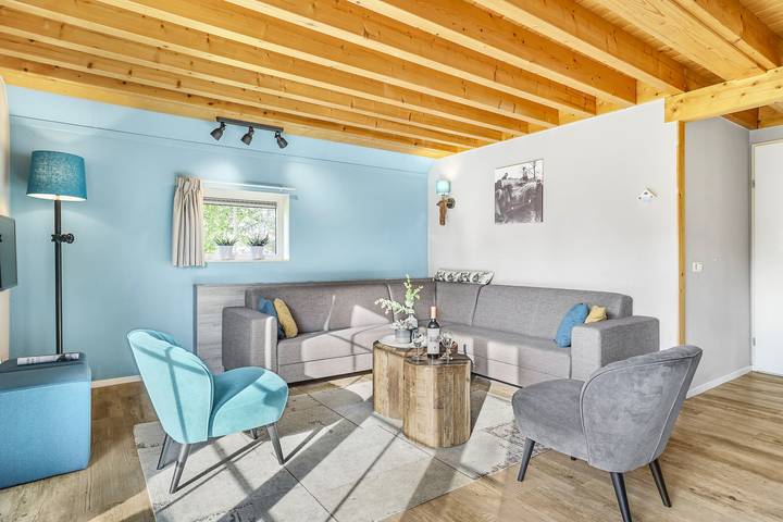 Bungalow für 8 Personen, mit Terrasse und Balkon/Terrasse - 1
