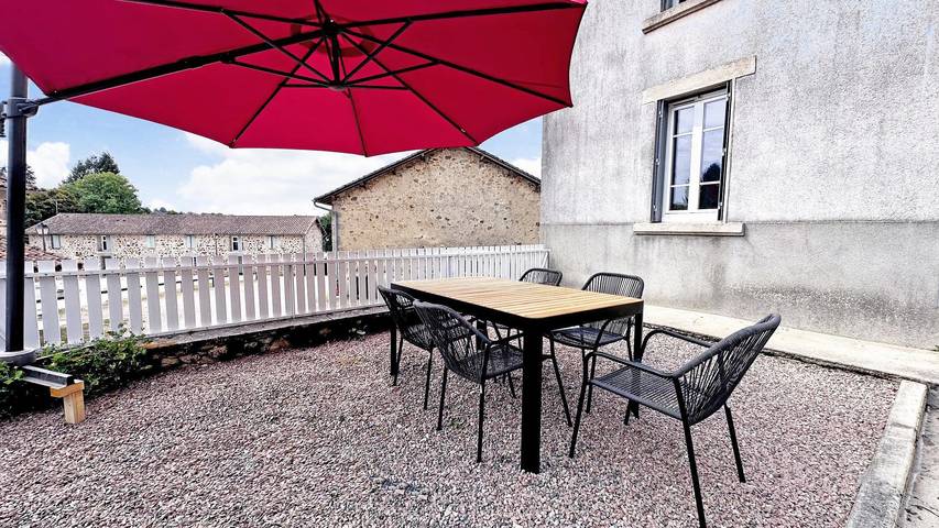 Gîte pour 4 personnes, avec jardin à Saint-Mathieu - 2