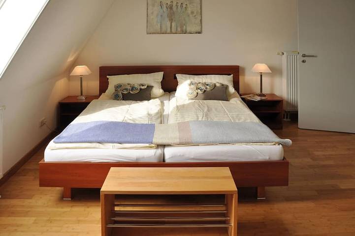 Beach house, 200 sqm. Wf., Directly at the Plauer See, Müritz, 30m to the beach in Badestrand Lenz, Malchow