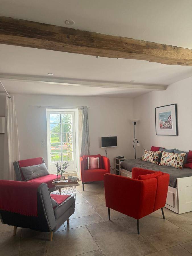 Gîte pour 2 personnes, avec jardin ainsi que jacuzzi et piscine à Ainhoa - 3