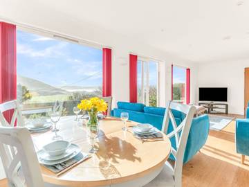 Beach House for 6 People in Devon, South West England, Photo 3