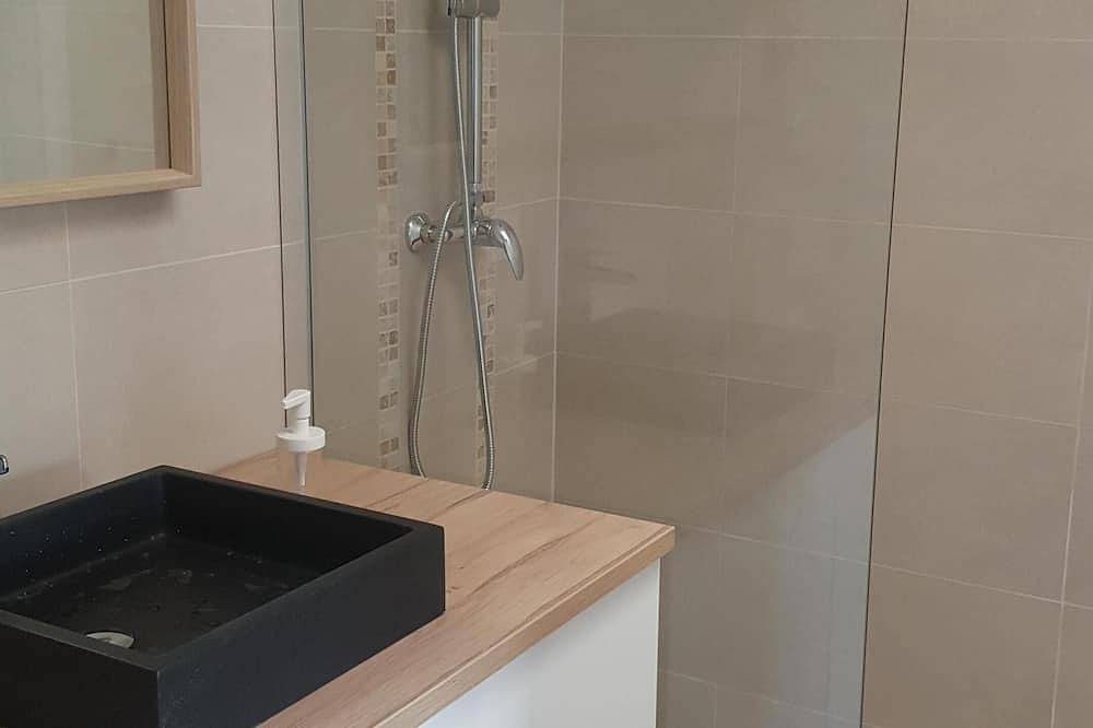 Ruhiges unabhängiges Zimmer privater Parkplatz Terrasse in Velaux, Aix-en-Provence und Umgebung