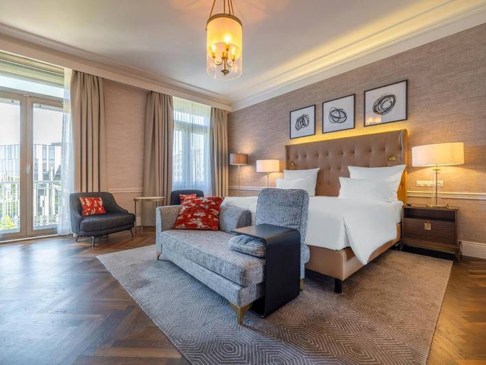 Hotel für 4 Personen, mit Balkon und Terrasse sowie Sauna und Seeblick in Düsseldorf und Umgebung - 4