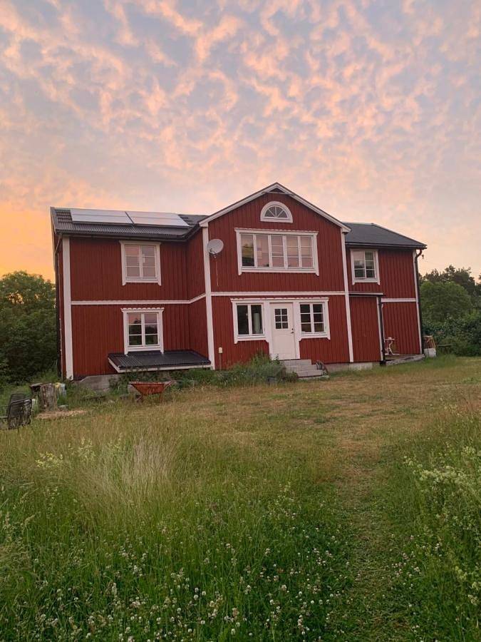 Charming house on large property on Vato in Vätö, Schwedische Ostsee